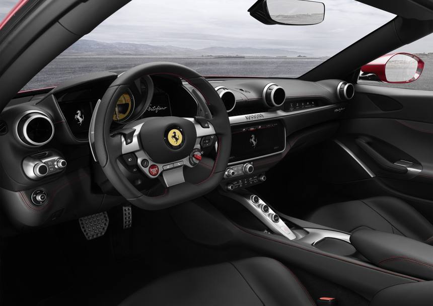 La Ferrari Portofino  la nuova Gran Turismo V8 destinata a dominare il segmento di riferimento grazie a una perfetta combinazione di sportivit, eleganza e comfort on-board. Per una vettura cos versatile, caratterizzata dalla guida all’aria aperta,  stato scelto un nome evocativo, quello di uno dei borghi pi belli d’Italia. A questa meravigliosa localit  stato dedicato anche il colore con cui viene lanciata la nuova Ferrari: il rosso Portofino. Con i suoi 600 cv e accelerazioni da 0 a 100 km/h in soli 3,5 secondi, la Ferrari Portofino , infatti, la pi potente convertibile a offrire contemporaneamente il tetto rigido retrattile, un baule capiente e una grande abitabilit.